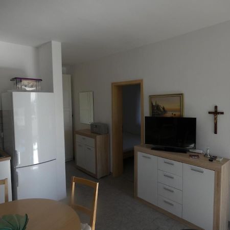 Tomo Apartment Starigrad Paklenica Exterior photo
