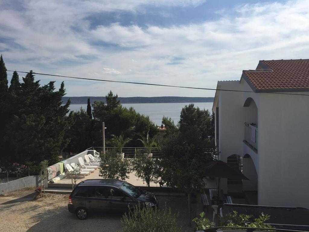 Tomo Apartment Starigrad Paklenica Exterior photo